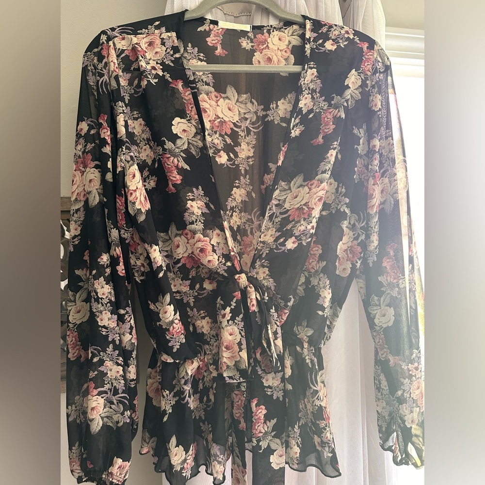 Sheet Floral tie front top